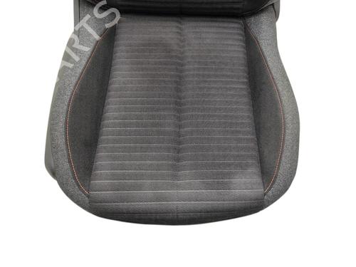 Used Right front seat Right front seat 36632119 36632119