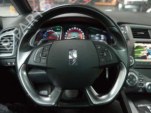 Switch CITROËN DS5 2.0 HDi 200 Hybrid4 All-wheel Drive | BP36616600I30 - Image 29