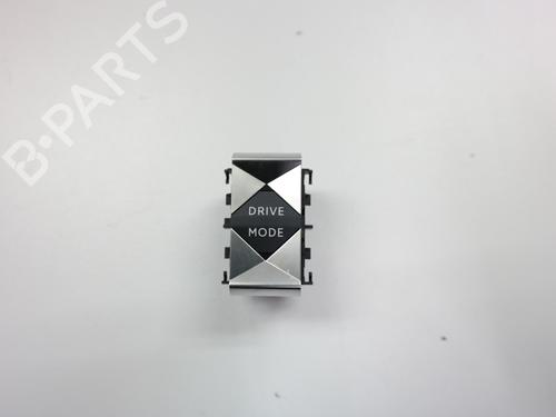 switch-ds-ds-3-ds-3-crossback-ur_-uc_-uj_-2018-36616967 main image
