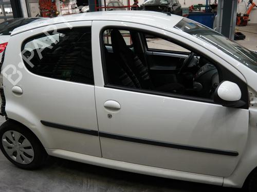 Left front seat CITROËN C1 (PM_, PN_) 1.0 | BP36614924C15 - Image 16