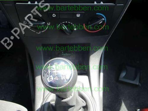 Middle console CITROËN C4 I (LC_) 1.6 HDi | BP36603325I22 - Image 10