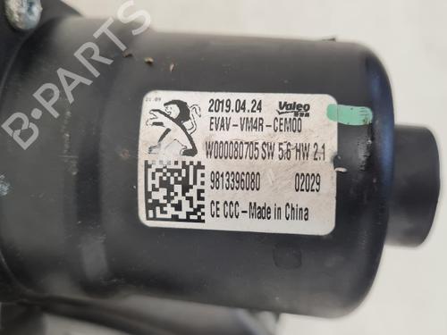 Used Front wiper motor Front wiper motor PEUGEOT 208 II (UB_, UP_, UW_, UJ_) 1.2 PureTech 75 (75 hp) 40554659 40554659