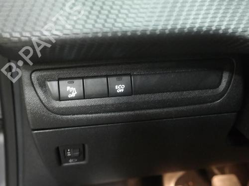 Right tailgate light PEUGEOT 2008 I (CU_) 1.2 THP 130 / PureTech 130 | BP36625197C80 - Image 27