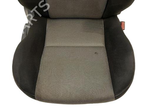 Used Right front seat Right front seat 36631533 36631533