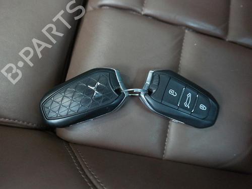 Switch CITROËN DS5 2.0 HDi 200 Hybrid4 All-wheel Drive | BP36616600I30 - Image 14