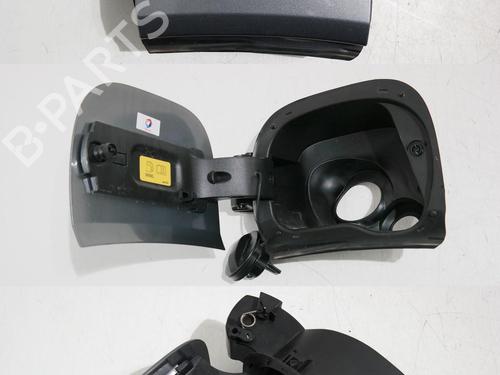 Used Fuel flap Fuel flap 36615076 36615076