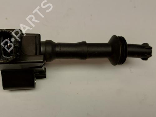 Used Ignition coil Ignition coil PEUGEOT 3008 II SUV (MC_, MR_, MJ_, M4_) 1.2 THP/ PureTech 130 (MRHNSM, MRHNSU, MRHNSJ, MRHNYW,... (131 hp) 36625718 36625718