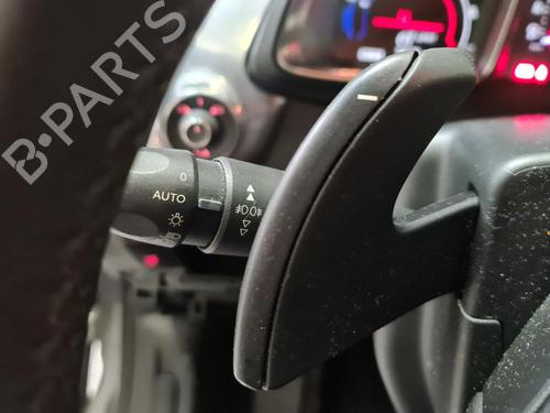 Switch CITROËN DS5 2.0 HDi 200 Hybrid4 All-wheel Drive | BP36627214I30 - Image 27