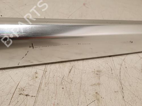 Used Roof bar Roof bar DS DS 7 Crossback (J4_, JR_, JC_) PureTech 130 (JRHNSU) (130 hp) 36620917 36620917