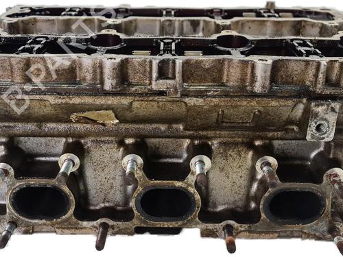 Used Cylinder head Cylinder head 36625756 36625756