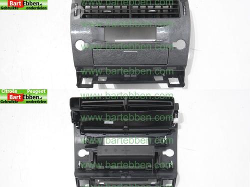 Mittelkonsole Mittelkonsole CITROËN C4 I (LC_) 1.6 16V (109 hp) 36606780 36606780