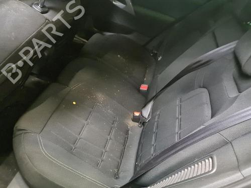Switch CITROËN DS5 2.0 HDi 200 Hybrid4 All-wheel Drive | BP36627214I30 - Image 32