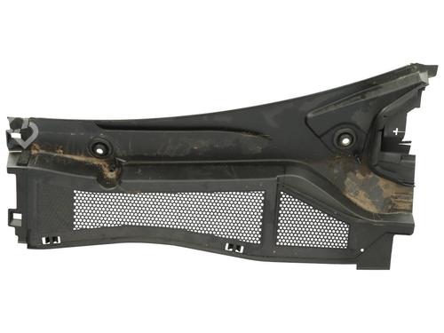 Griglia sotto parabrezza Griglia sotto parabrezza OPEL CORSA A Hatchback (S83) 1.0 (F08, M08, F68, M68) (45 hp) 36629165 36629165