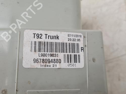 Used Right tailgate light Right tailgate light PEUGEOT 308 SW II (LC_, LJ_, LR_, LX_, L4_) 1.2 THP 110 (110 hp) 36636853 36636853