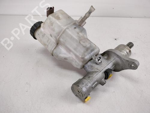 brake-master-cylinder-citroen-c5-iii-break-rw_-2008-2009-2010-2011-2012-2013-2014-2015-2016-2017-36622236 main image