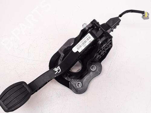 Used Pedal Pedal 36618360 36618360