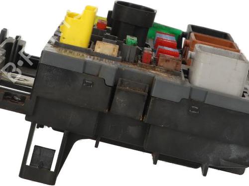 Used Fuse box Fuse box CITROËN BERLINGO Box Body/MPV (B9) Electric (67 hp) 40027187 40027187