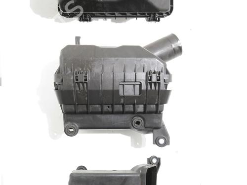 air-filter-box-peugeot-4007-vu_-vv_-2007-2008-2009-2010-2011-2012-2013-36610136 main image