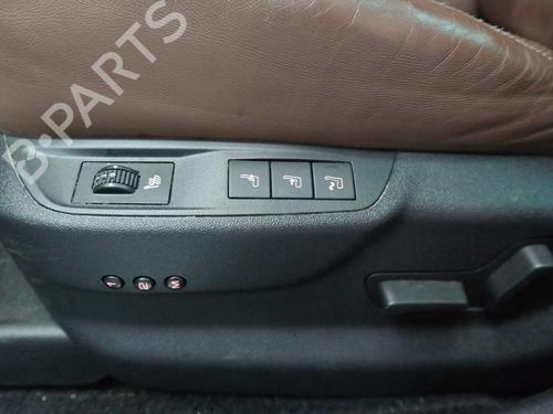 Switch CITROËN DS5 2.0 HDi 200 Hybrid4 All-wheel Drive | BP36616600I30 - Image 23