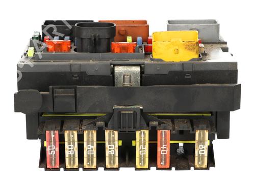 Fuse box CITROËN C5 III Break (RW_) 1.6 THP 155 | BP36633442E1 - Image 2