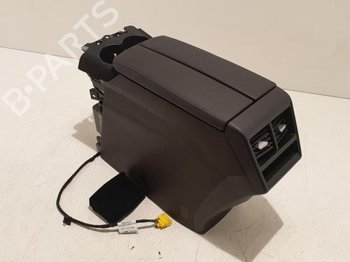 Used Armrest / Center console Armrest / Center console 36621742 36621742