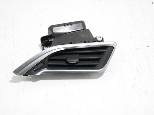 Used Middle console Middle console PEUGEOT 2008 I (CU_) 1.2 VTi (82 hp) 36609566 36609566
