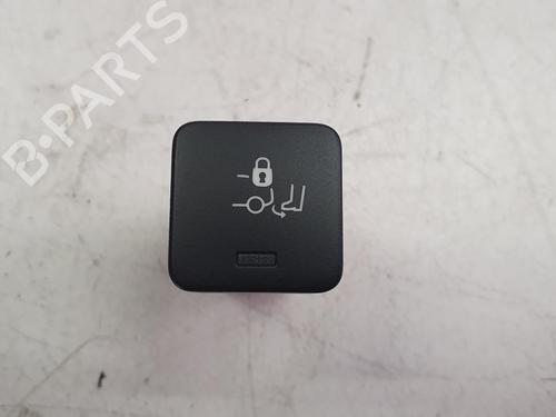 switch-citroen-c5-aircross-a_-2018-36621026 main image