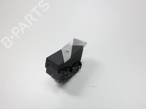 switch-ds-ds-3-ds-3-crossback-ur_-uc_-uj_-2018-36616977 main image