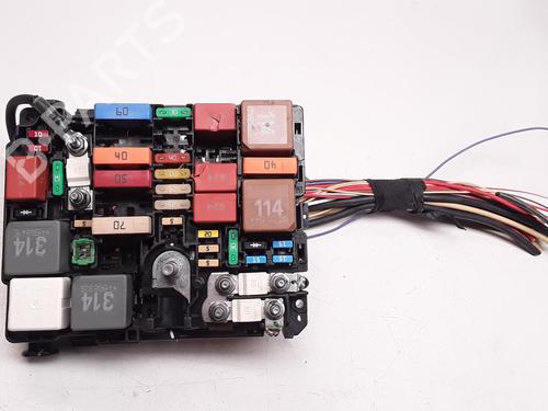 Used Fuse box Fuse box CITROËN C5 AIRCROSS (A_) 1.5 BlueHDi 130 (ACYHZJ, ACYHZR) (131 hp) 36616748 36616748
