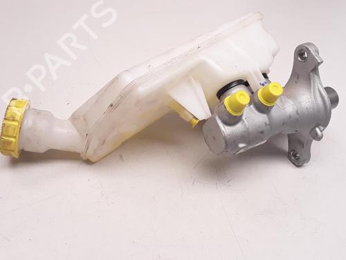 brake-master-cylinder-citroen-c3-aircross-ii-2r_-2c_-2017-36616280 main image