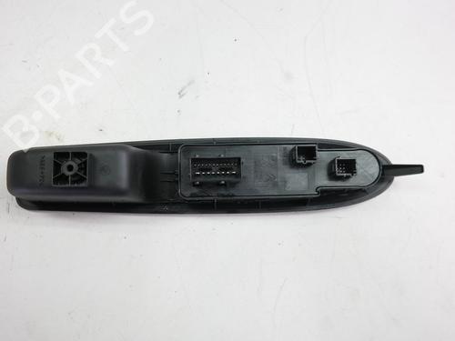 switch-citroen-c4-ii-nc_-2009-36619150 main image