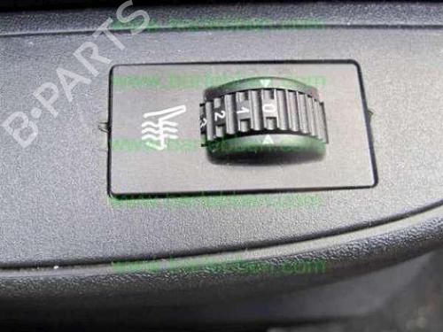 Middle console CITROËN C4 I (LC_) 1.6 16V | BP36606781I22 - Image 11