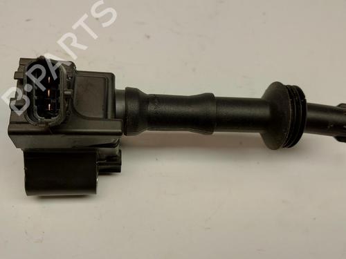 Used Ignition coil Ignition coil PEUGEOT 3008 II SUV (MC_, MR_, MJ_, M4_) 1.2 THP/ PureTech 130 (MRHNSM, MRHNSU, MRHNSJ, MRHNYW,... (131 hp) 36625717 36625717