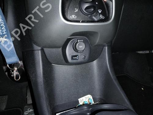 Switch PEUGEOT 108 1.0 VTi | BP36628503I30 - Image 20