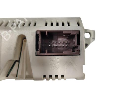 Used Display monitor Display monitor 36632847 36632847