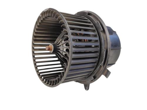 Heater blower motor CITROËN C4 CACTUS 1.2 VTi 82 | BP36632915M62 - Image 4