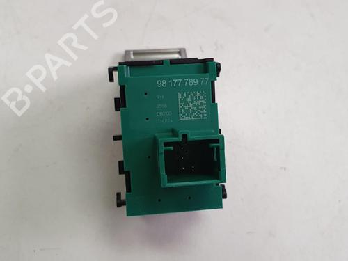 switch-ds-ds-7-crossback-j4_-jr_-jc_-2017-36620446 main image
