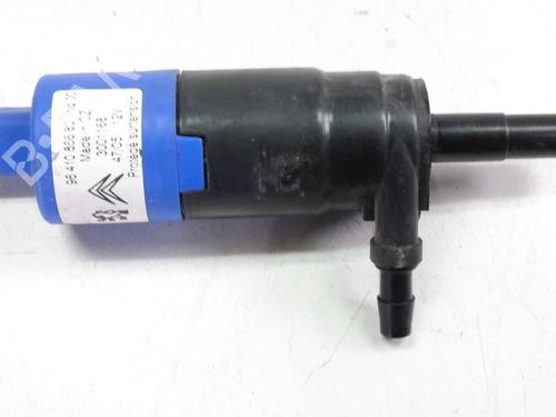 Used Windscreen washer tank Windscreen washer tank 36621837 36621837