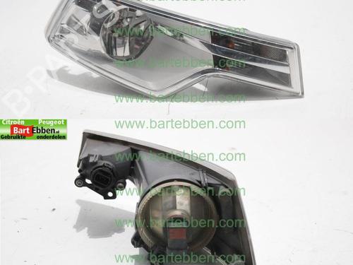 Used Right daytime light Right daytime light CITROËN C5 III (RD_) 2.0 HDi (RDRHD8, RDRHDJ, RDRHR8, RDRHRJ) (136 hp) 36605830 36605830