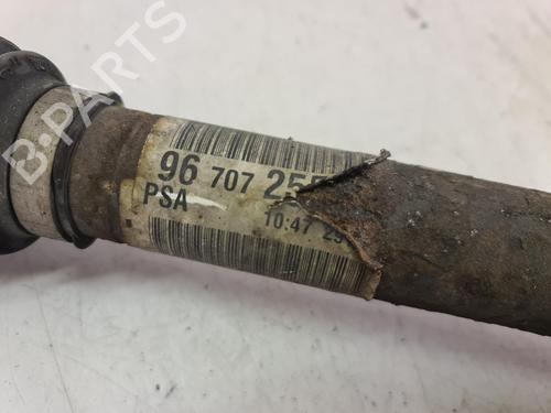 Used Right front driveshaft Right front driveshaft 36628741 36628741