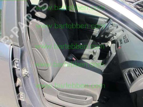 Middle console CITROËN C4 I (LC_) 1.6 HDi | BP36603325I22 - Image 8