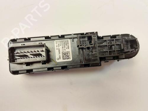 Used Switch Switch CITROËN C4 III (BA_, BB_, BC_) 1.2 PureTech 130 (BAHNSA, BAHNSB) (130 hp) 36623314 36623314