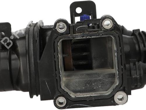 Used Thermostat housing Thermostat housing 36639558 36639558