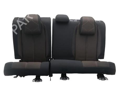 Used Rear seat (2nd row) Rear seat (2nd row) PEUGEOT 3008 II SUV (MC_, MR_, MJ_, M4_) 1.2 THP/ PureTech 130 (MRHNSM, MRHNSU, MRHNSJ, MRHNYW,... (131 hp) 36630278 36630278