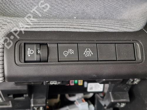 - Image 6