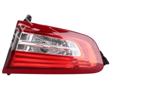 Right tailgate light CITROËN DS5 2.0 HDi 200 Hybrid4 All-wheel Drive | BP36606580C80 - Image 3