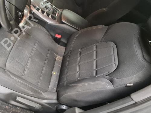 Switch CITROËN DS5 2.0 HDi 200 Hybrid4 All-wheel Drive | BP36627214I30 - Image 33