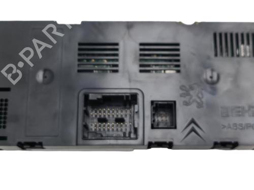 climate-control-peugeot-3008-i-mpv-0u_-2009-2010-2011-2012-2013-2014-2015-2016-2017-36628702 main image