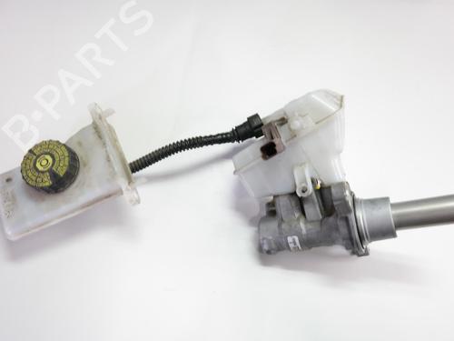 Used Brake master cylinder Brake master cylinder 36613677 36613677