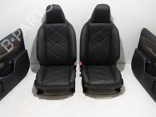 Set sedili Set sedili DS DS 3 / DS 3 CROSSBACK (UR_, UC_, UJ_) 1.2 PureTech 100 (URHNKK, URHNEK) (101 hp) 36617751 36617751